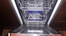 Установить новую встраиваемую посудомоечную машину Siemens SR615X72NR