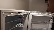 Перенавесить двери Холодильника