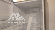 Перенавесить двери холодильника