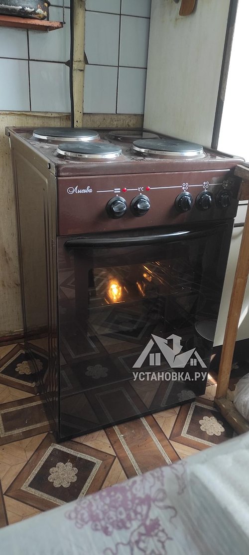 Установить/Подключить плиту/варочную панель