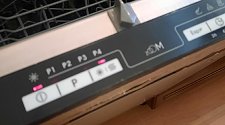 Установить встроенную посудомоечную машину