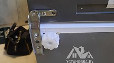 Перевесить двери на холодильнике