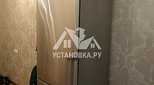 Перевесить двери на холодильнике с дисплеем в районе Щелковской