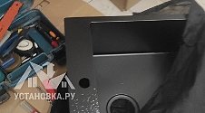 Вырезать отверстие под дозатор