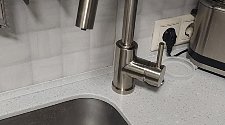 Установить смеситель для мойки