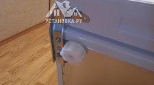 Установить новый отдельно стоящий холодильник