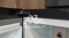 Перенавесить двери на холодильнике 