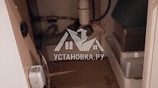 Установить на кухне отдельностоящую стиральную машину Индезит на готовые коммуникации на место прежней