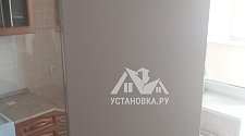 Установить холодильник