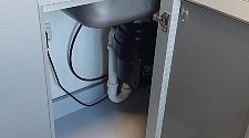 Установить смеситель для мойки