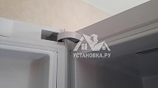 Перенавесить двери холодильника