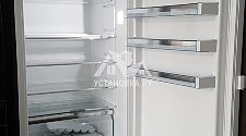 Установить встраиваемый холодильник и варочную панель электрическую