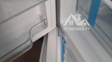 Перенавесить двери холодильника