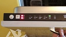 Установить встроенную посудомоечную машину Whirlpool ADG 221