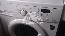 Установить отдельностоящую стиральную машину WHIRLPOOL FWF71251W