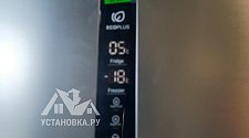 Перенавесить двери холодильника