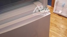 Установить новый отдельно стоящий холодильник