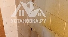 Установить стиральную машину и газовую плиту