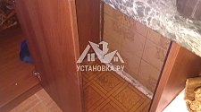 Установить отдельностоящую стиральную машину Канди на кухне на готовые коммуникации вместо предыдущей