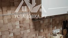 Установить духовой шкаф