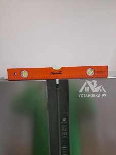 Установить холодильник