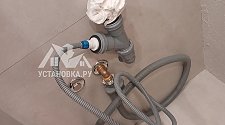 Установить стиральную и сушильную машину в колонну