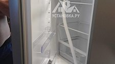 Установить холодильник или морозильник/Перенавесить двери холодильника