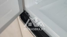 Перевесить двери на холодильнике