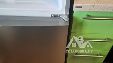 Перенавесить двери холодильника
