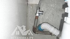Установить отдельностоящую стиральную машину Indesit 5085 CIS