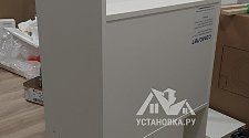 Установить отдельностоящую стиральную машину