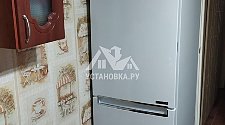 Перевесить двери на отдельностоящем холодильнике LG (с дисплеем)