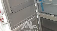 Перенавесить двери холодильника