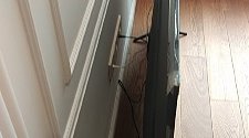 Установить/подвесить и настроить телевизор