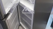 Установить холодильник или морозильник/Перенавесить двери холодильника