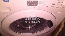 Установить новую отдельностоящую в ванной и стиральную машину на готовые коммуникации