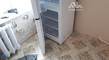 Перевесить двери на холодильнике Indesit DF 4160 W
