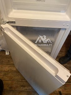 Перенавесить двери холодильника
