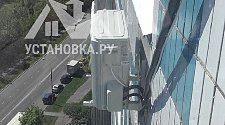 Установить кондиционер Electrolux на балконном парапете