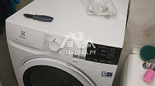 Установить новую отдельностоящую стиральную машину Electrolux EW7WR468W