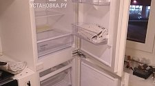 Установка встраиваемого холодильника