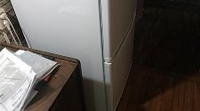 Установить новый отдельно стоящий холодильник Indesit ES 15