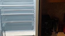 установка встроенного холодильника Gorenje