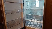Перенавесить двери холодильника