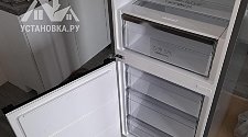 Перенавесить двери холодильника