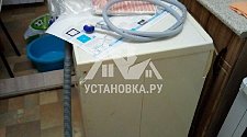 Демонтировать и установить  отдельностоящую стиральную машину Candy CS41051012-07 на кухне на готовые коммуникации на место прежней