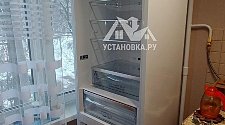 Перевесить двери на холодильнике