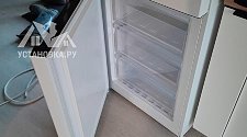Перенавесить двери холодильника