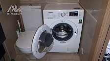 Подключить отдельностоящую стиральную машину Samsung WW65K42E08W в ванной