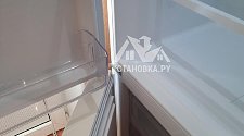 Перенавесить двери холодильника